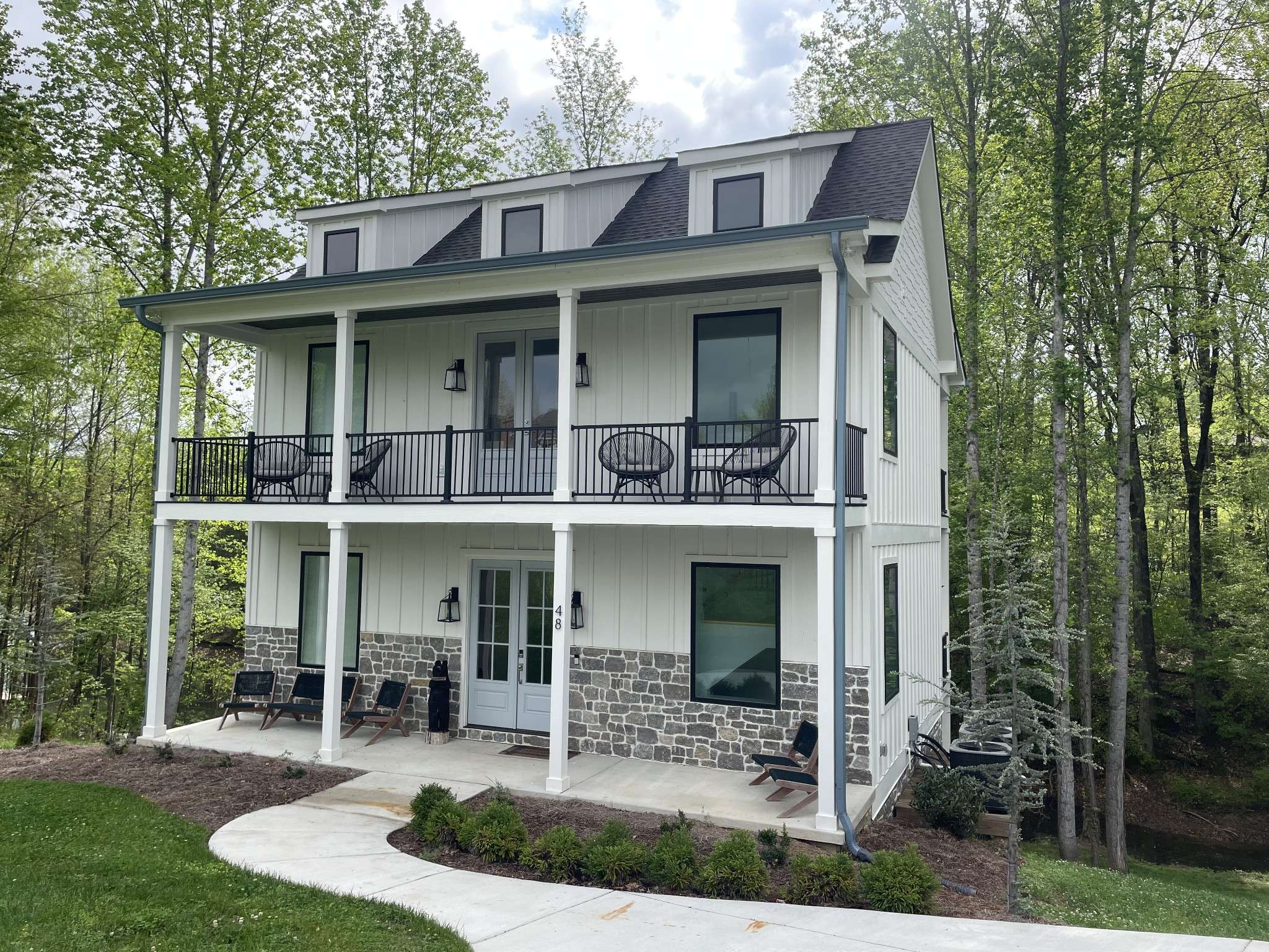 48 White Oak Ln, Winchester, TN 37398