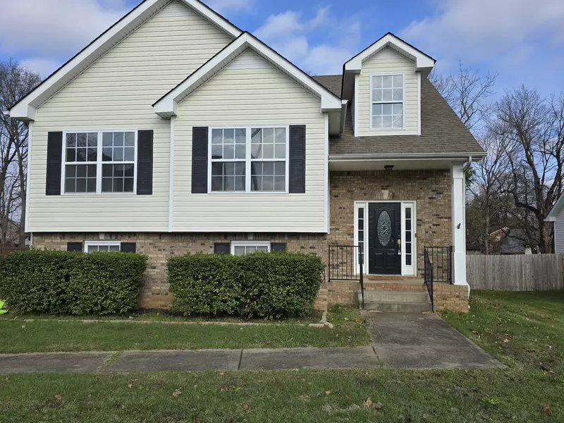 3139 Holly Pt, Clarksville, TN 37043