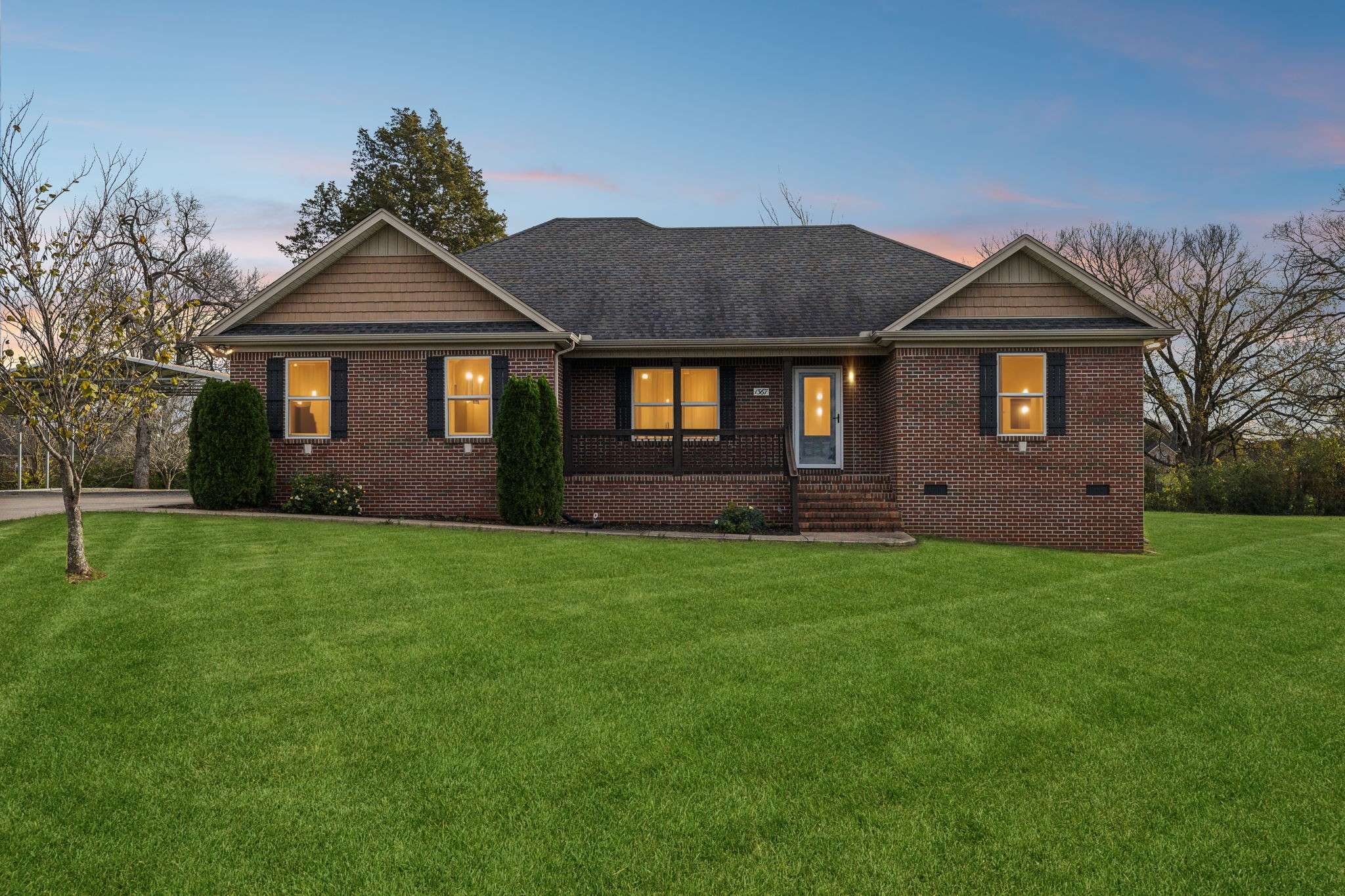 1367 Volunteer Ln, Lewisburg, TN 37091