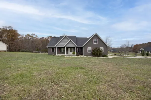 Summertown, TN 38483,33 Maple Ln