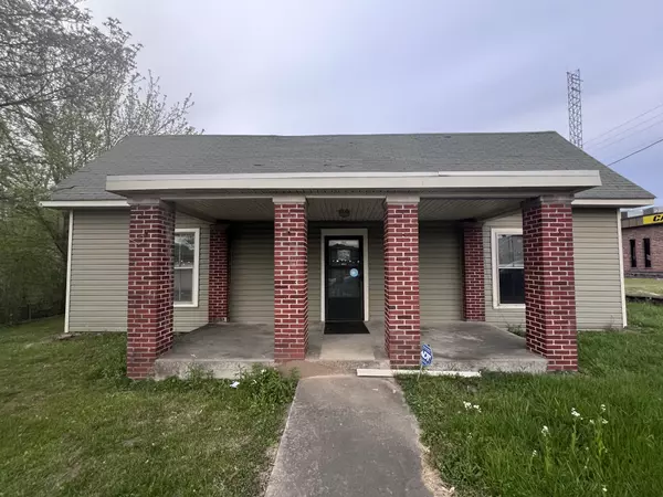 Tracy City, TN 37387,29 Main St