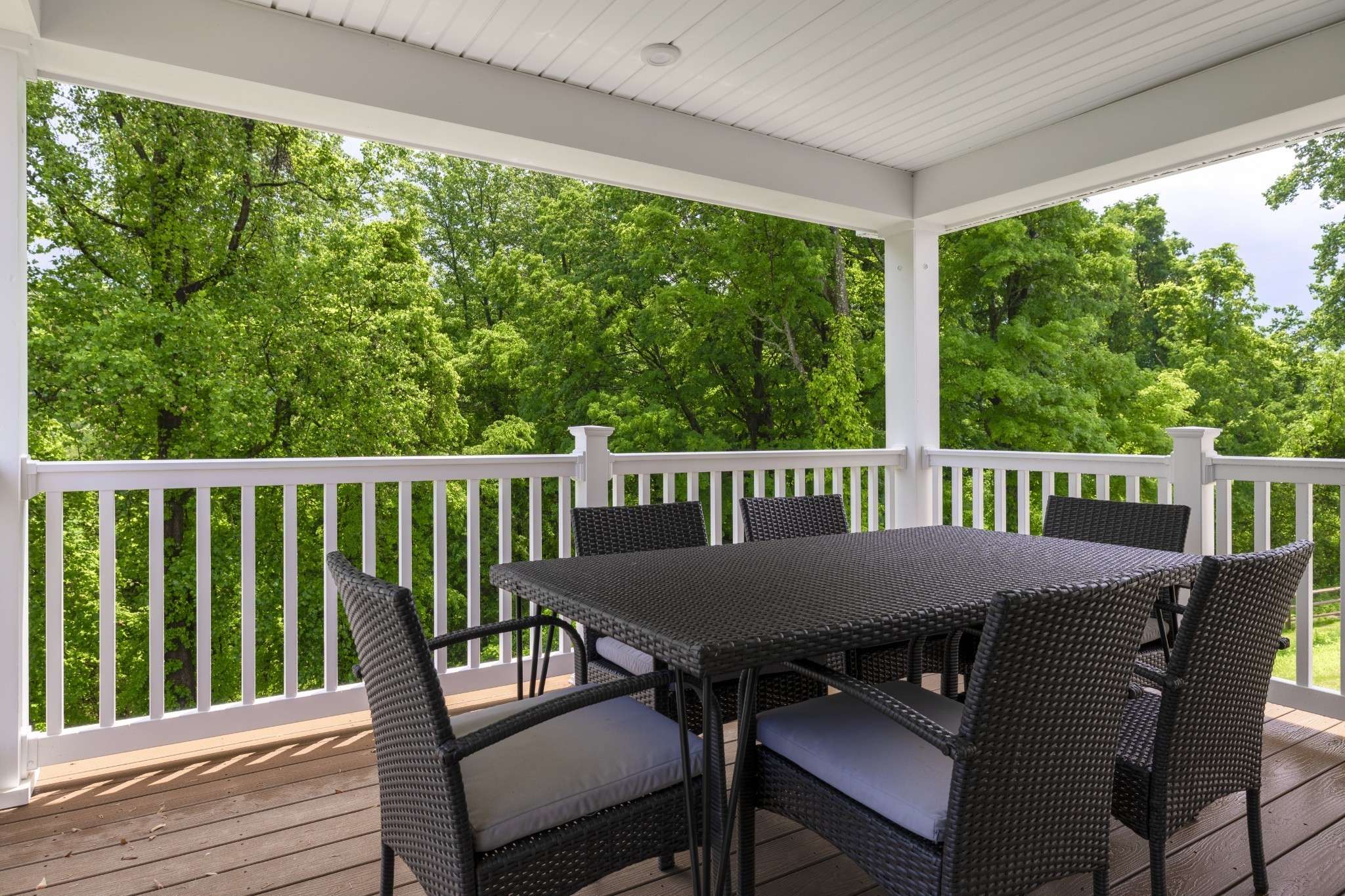 White House, TN 37188,549 Carothers Way