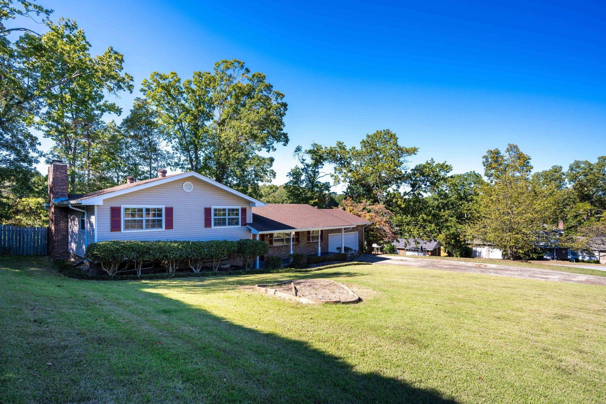 Hixson, TN 37343,4627 Hillmont Lane
