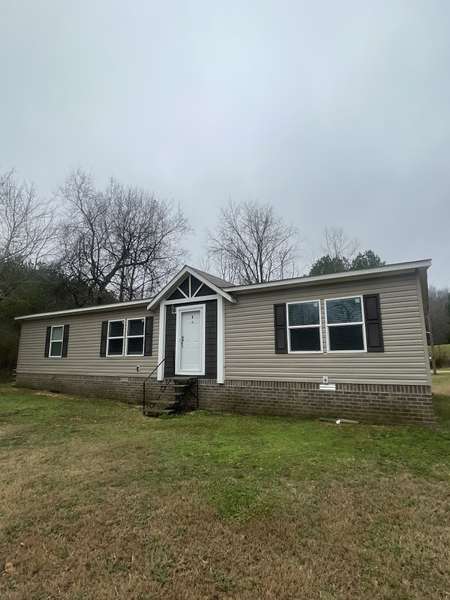 159 Robinson Hollow Rd, Waynesboro, TN 38485