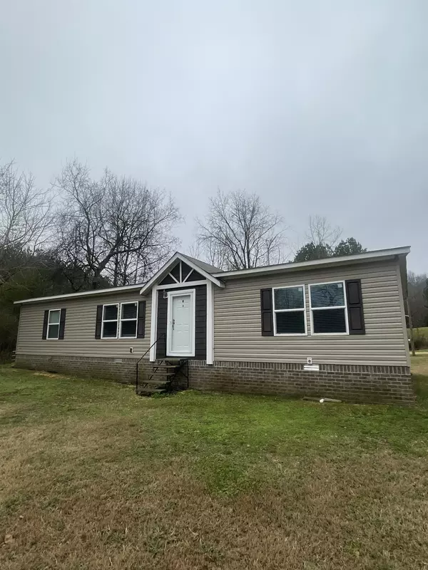 159 Robinson Hollow Rd, Waynesboro, TN 38485