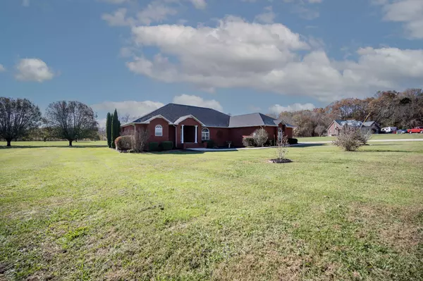 Winchester, TN 37398,95 Freeman Ct