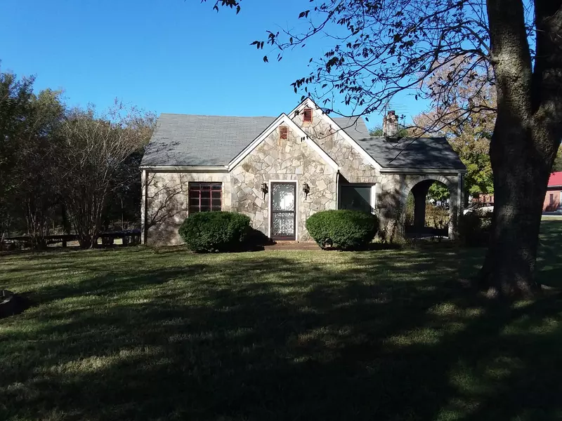 100 Morningside Ln, Columbia, TN 38401