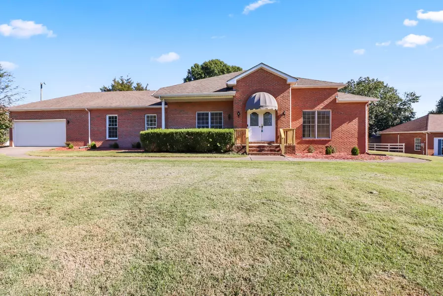 1661 S Walker Rd, Pleasant View, TN 37146
