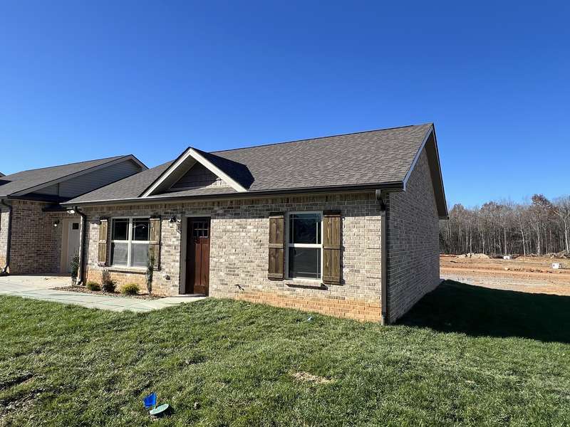 1509 Green Ln, Shelbyville, TN 37160