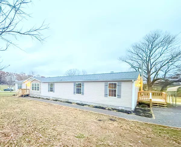 158 Pigeon Hill Rd, Mc Minnville, TN 37110