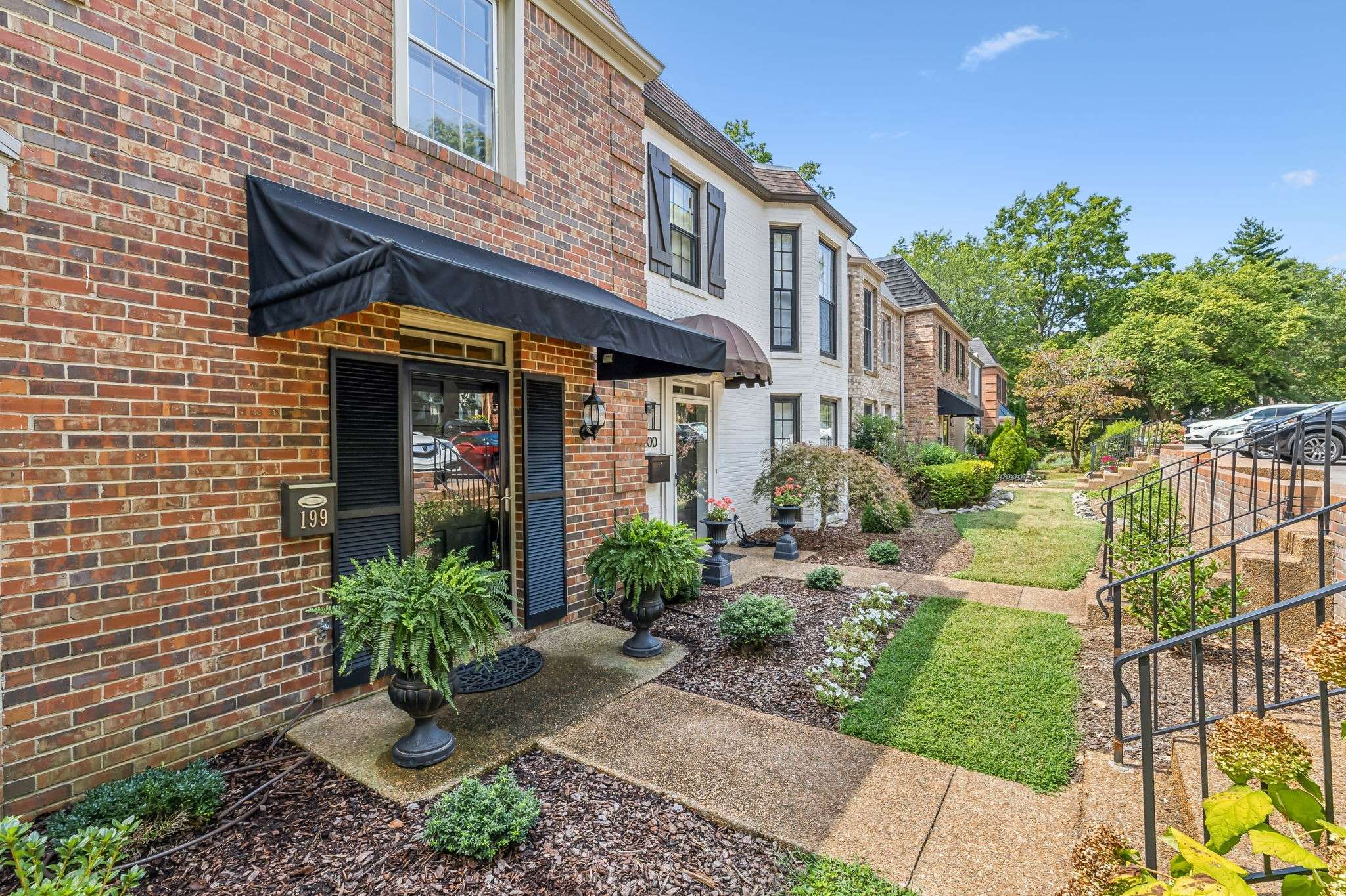 Nashville, TN 37215,4400 Belmont Park Ter #199