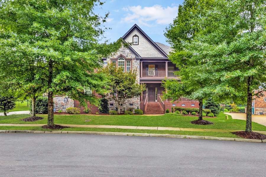 442 Victorian Park Cir, Franklin, TN 37067