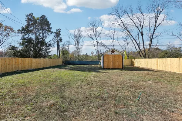 Tullahoma, TN 37388,122 Ham St