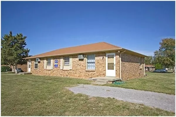 141 Airport Rd Unit A, Clarksville, TN 37042