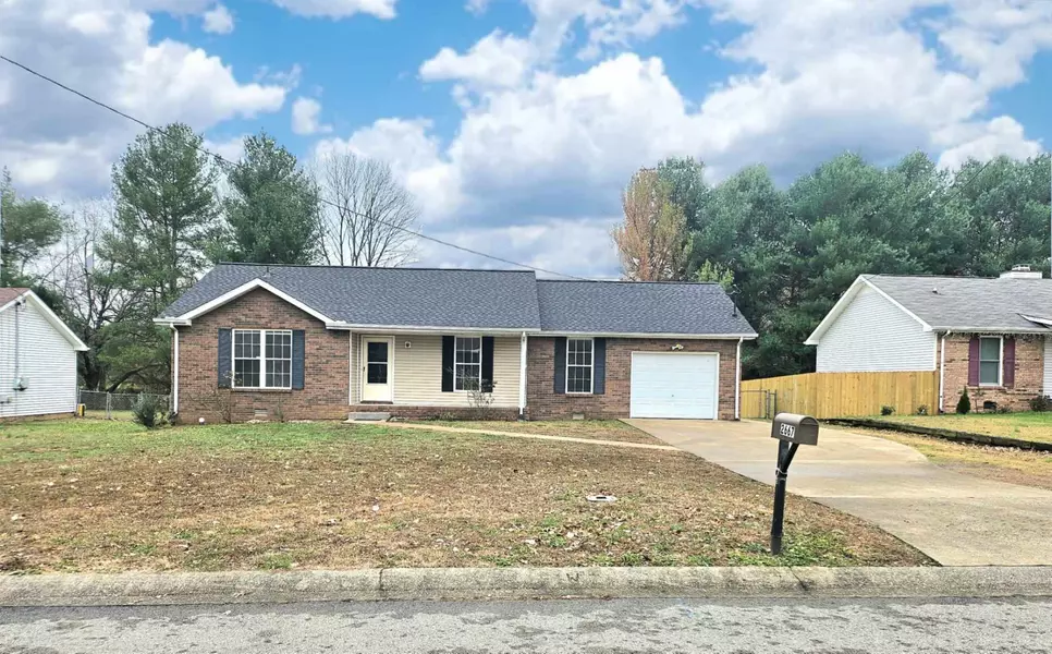 2667 Keyland Dr, Clarksville, TN 37040