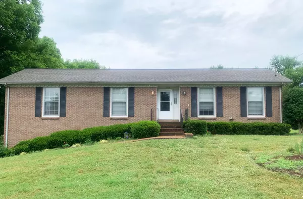 104 Ridge Ct #N, Hendersonville, TN 37075