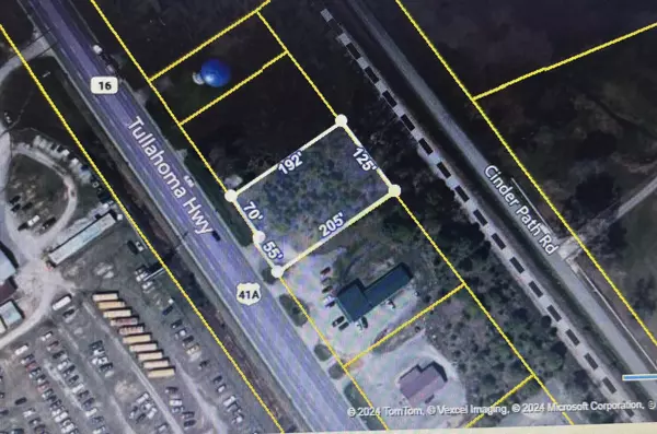 812 N Main St, Estill Springs, TN 37330