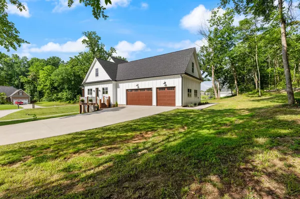 Dickson, TN 37055,106 Kimberly Way