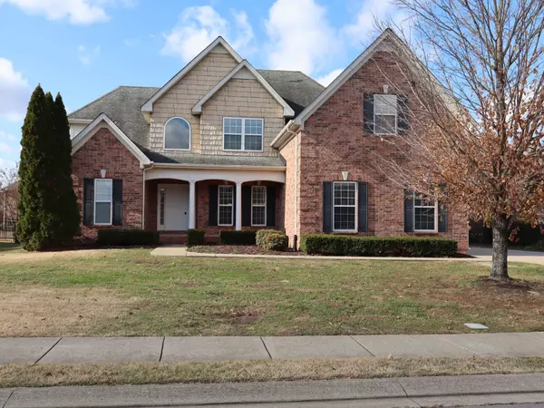 1363 Dunraven Dr, Murfreesboro, TN 37128