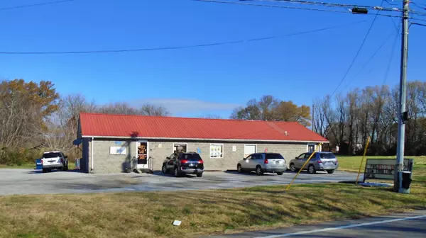 4803 Highway 41 N, Cedar Hill, TN 37032