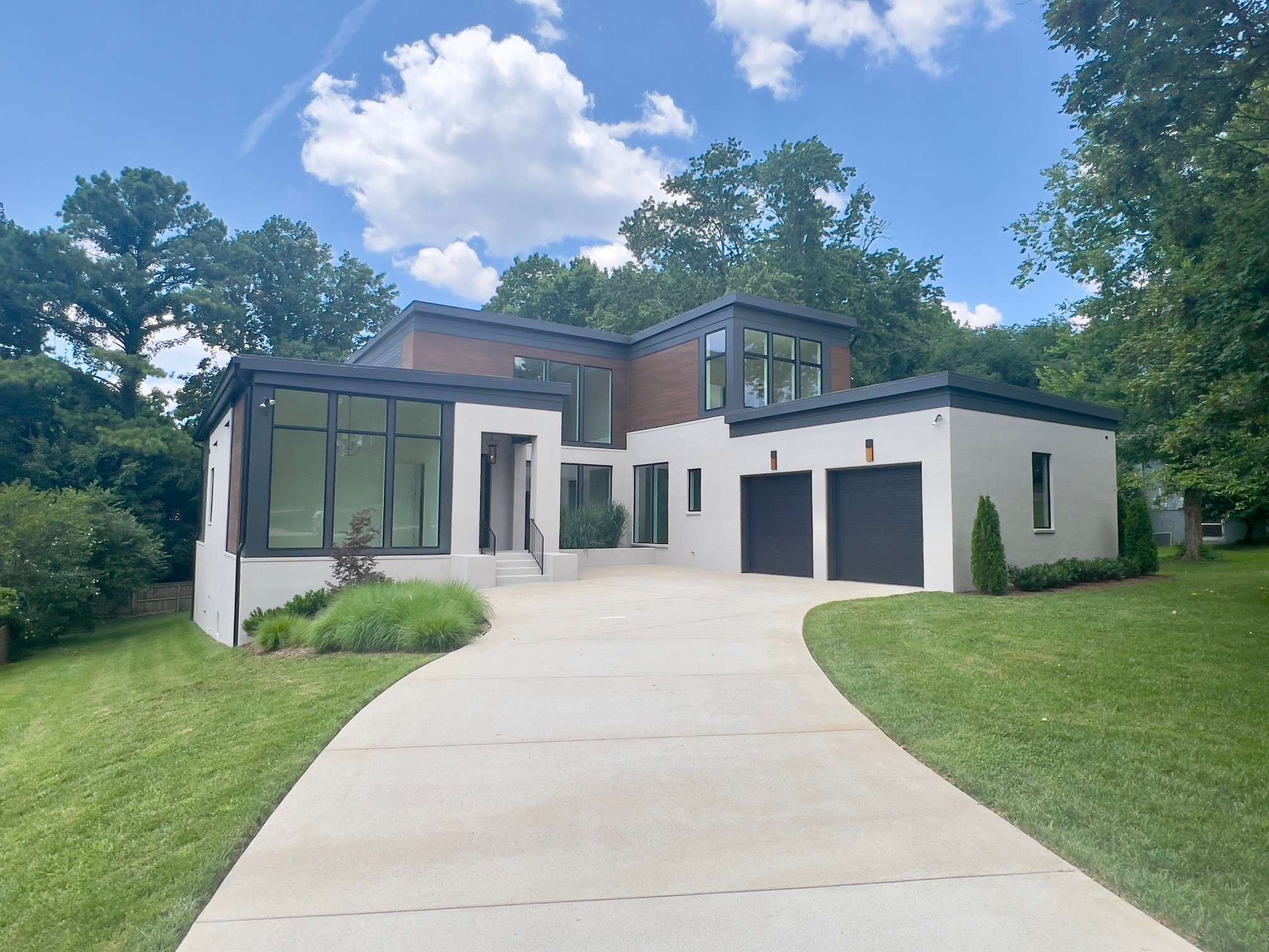 Nashville, TN 37204,4045 Outer Drive