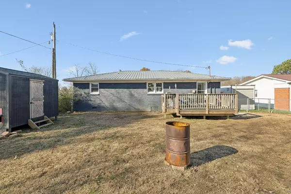 Hohenwald, TN 38462,409 Collins St