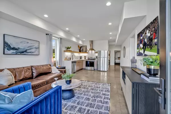 Nashville, TN 37203,1007 Summit Ave #1