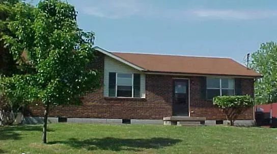 307 Gomer Rd, Clarksville, TN 37042