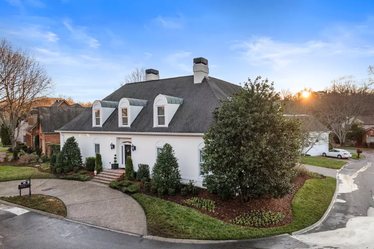 Nashville, TN 37215,105 Wellington Park Ct