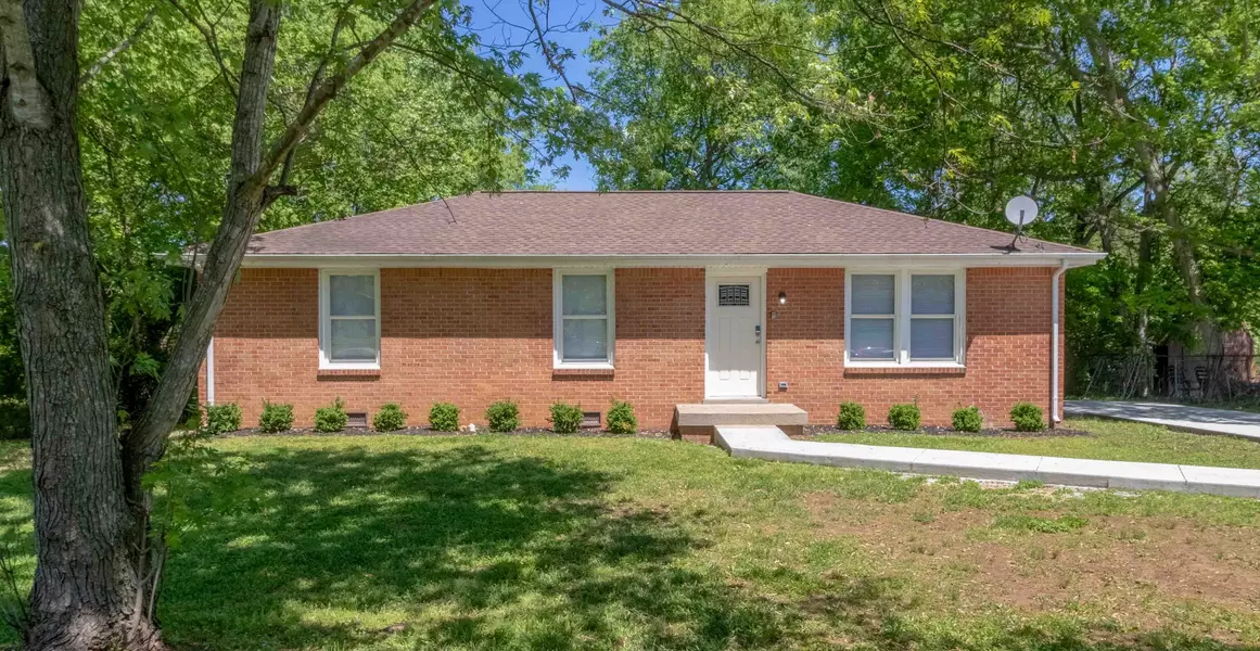 320 Dale Ter, Clarksville, TN 37042