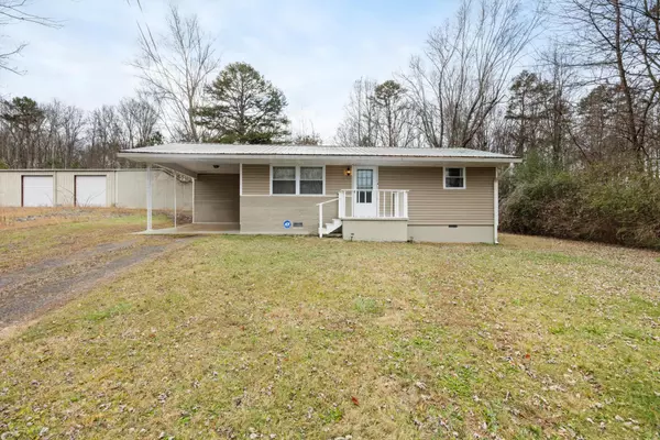 1020 SE 29th Street, Cleveland, TN 37323