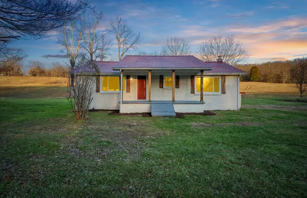 8791 S Tatum Creek Rd, Lyles, TN 37098