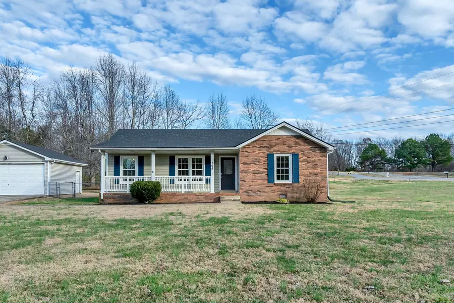 795 Merritt Lewis Ln, Clarksville, TN 37042