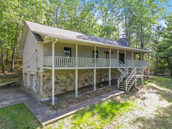 Soddy Daisy, TN 37379,2021 Port Royal Drive