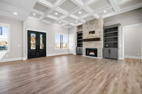 Tullahoma, TN 37388,407 Settlers Trce