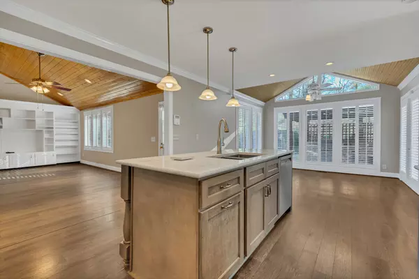 Nashville, TN 37211,6104 Frontier Ct