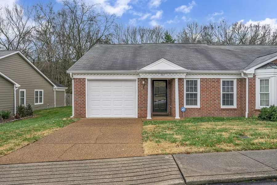 261 Cana Cir, Nashville, TN 37205