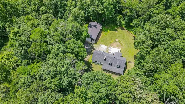 Cottontown, TN 37048,199 Broaderick Ln