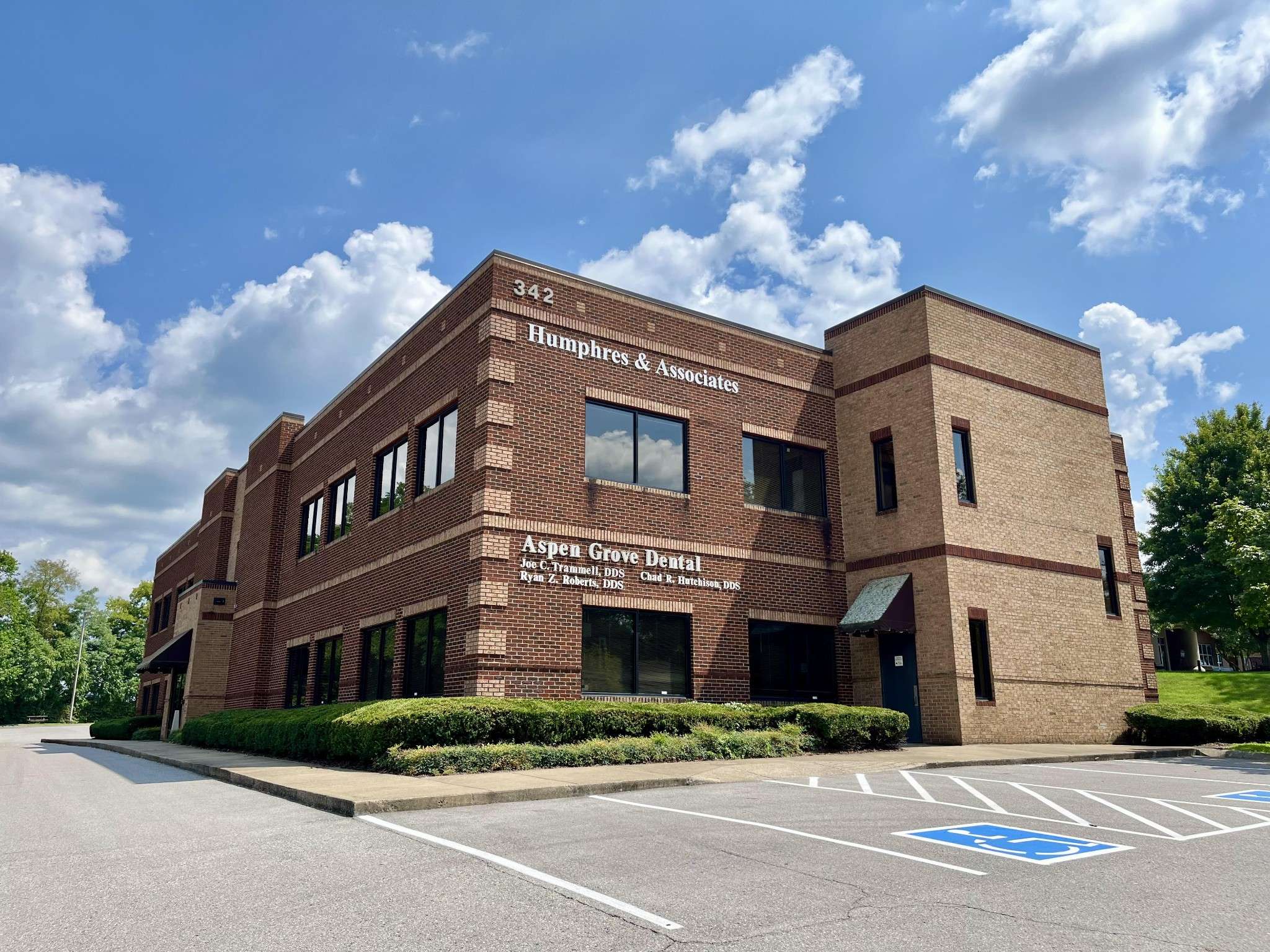 342 Cool Springs Blvd, Franklin, TN 37067