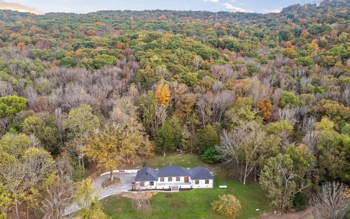 Bryant, AL 35958,158 County Road 677