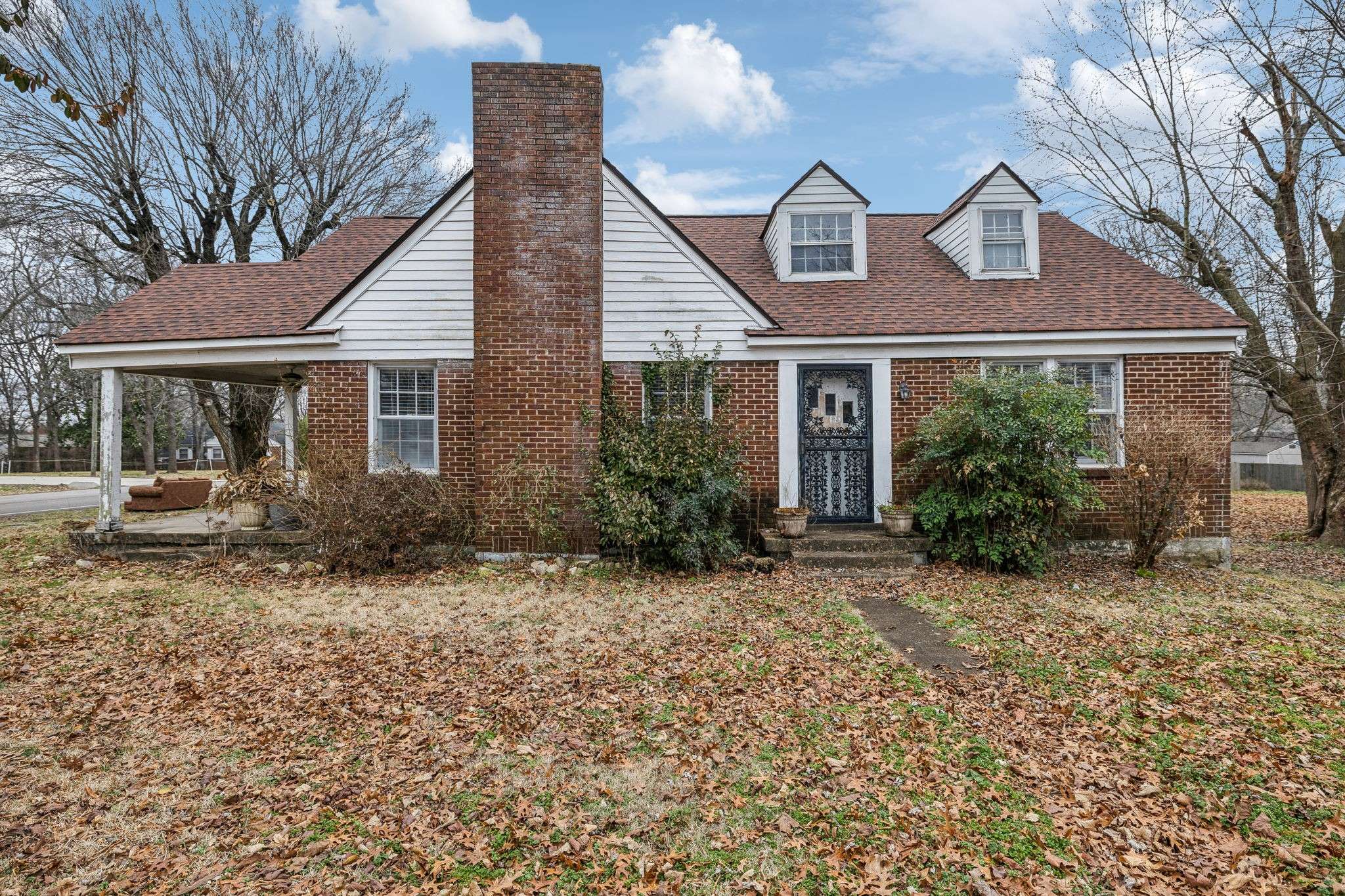 Nashville, TN 37211,2910 Simmons Ave