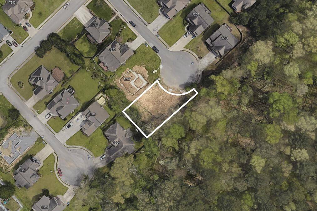 Chattanooga, TN 37421,1203 Dutchess Court