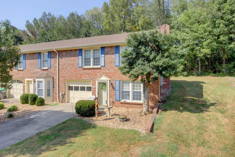 3067 Woody Ln, Clarksville, TN 37043