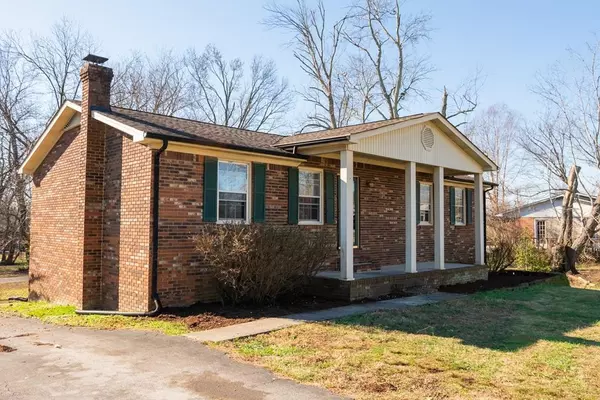 325 E 18th St, Cookeville, TN 38501