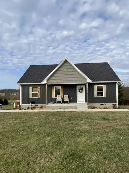 65 Old Coleytown Ln, Lafayette, TN 37083