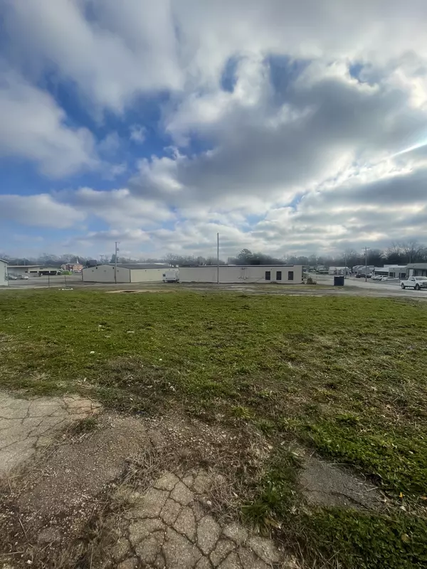 0 Second Street #W, Lawrenceburg, TN 38464