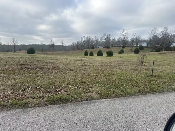 Lawrenceburg, TN 38464,0 Woodland Ave