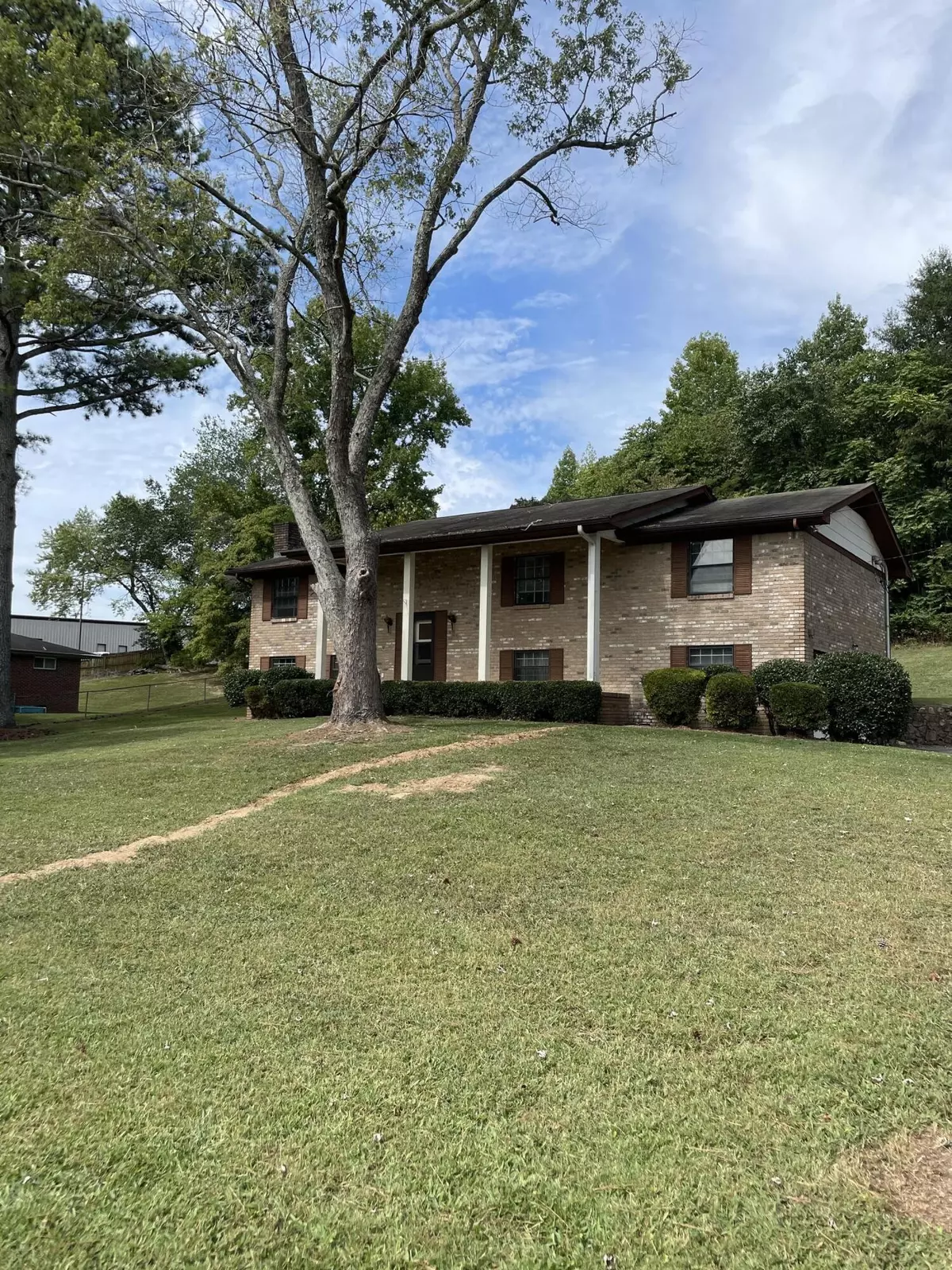 Hixson, TN 37343,819 Lower Mill Road #1