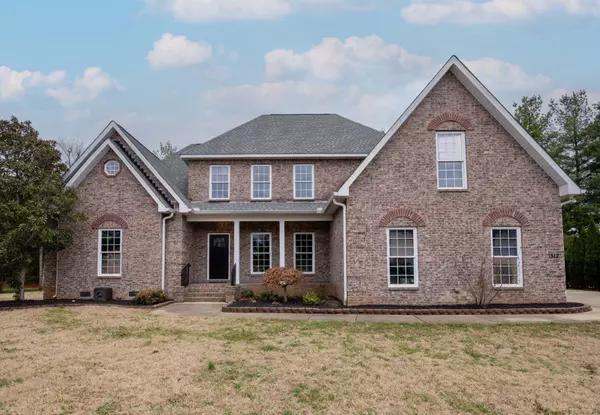 1512 Tartan Ct, Murfreesboro, TN 37130