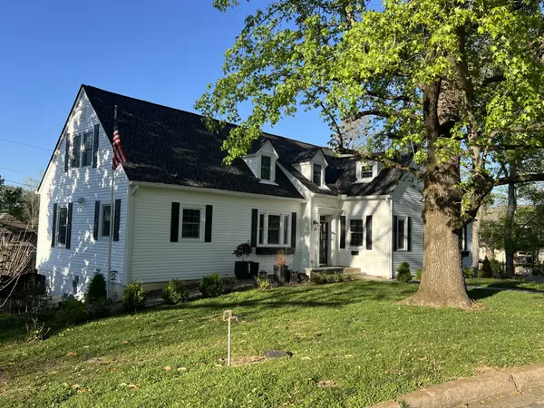 Clarksville, TN 37040,178 E Glenwood Dr